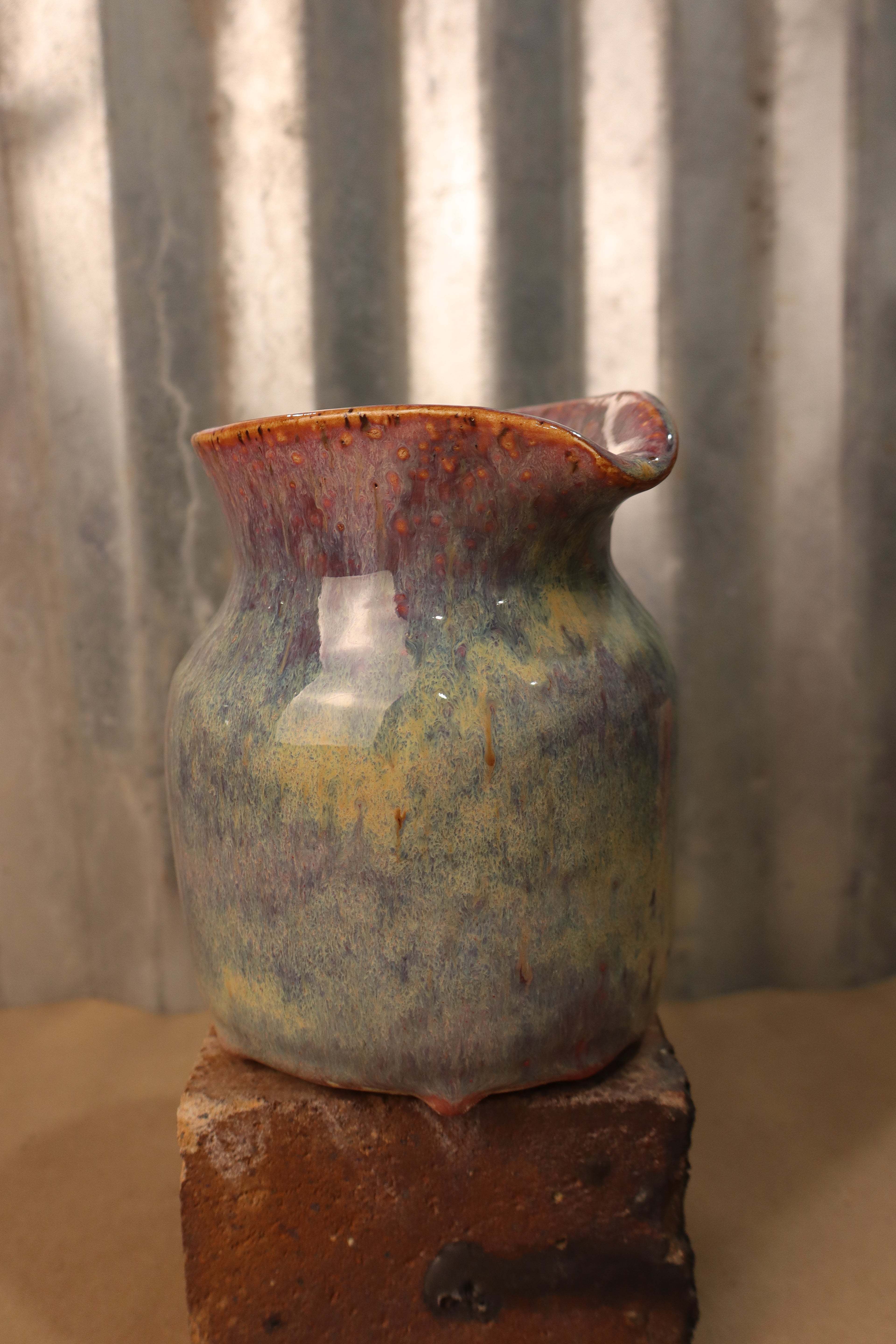 Trout Hand Pitcher